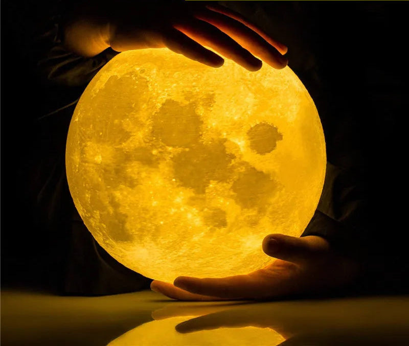 Luminária Lunar 3D com Controle por LED recarregável, perfeita para quartos, decoração de festas ou como presente criativo.